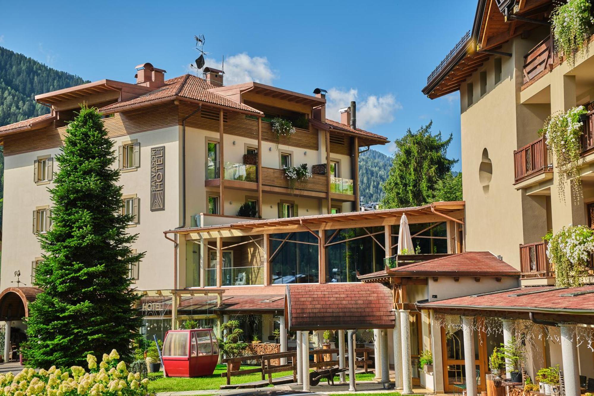 מצאנה Boutique Hotel E Chalets Salvadori מראה חיצוני תמונה